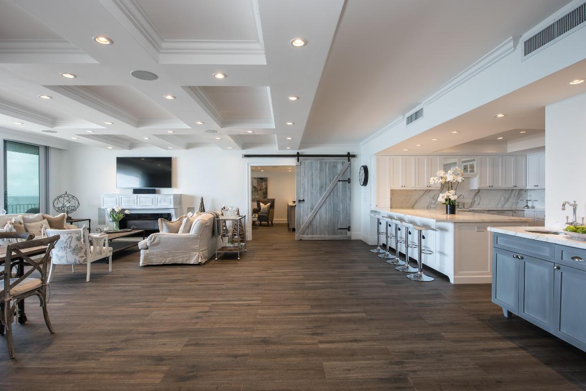 TWO THOUSAND CONDO - Residential