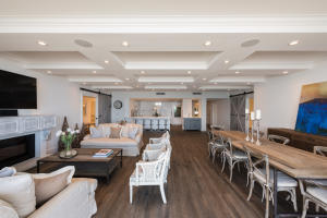 TWO THOUSAND CONDO - Residential