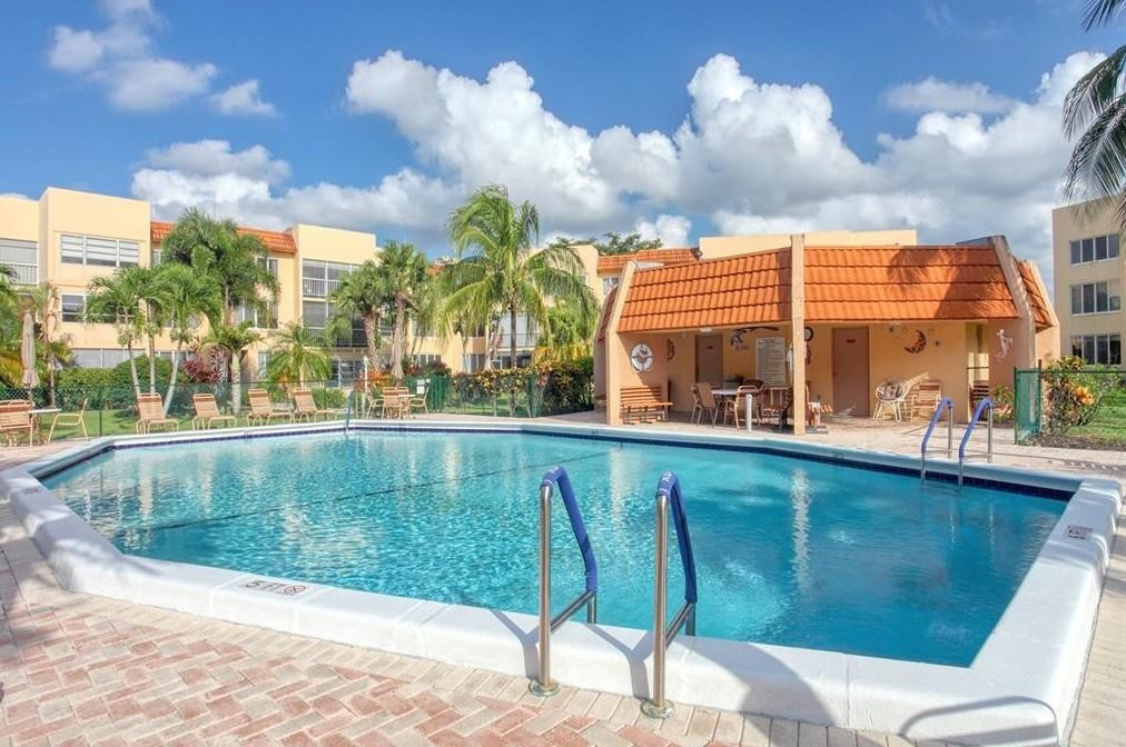 Royal Park Gardens - Residential