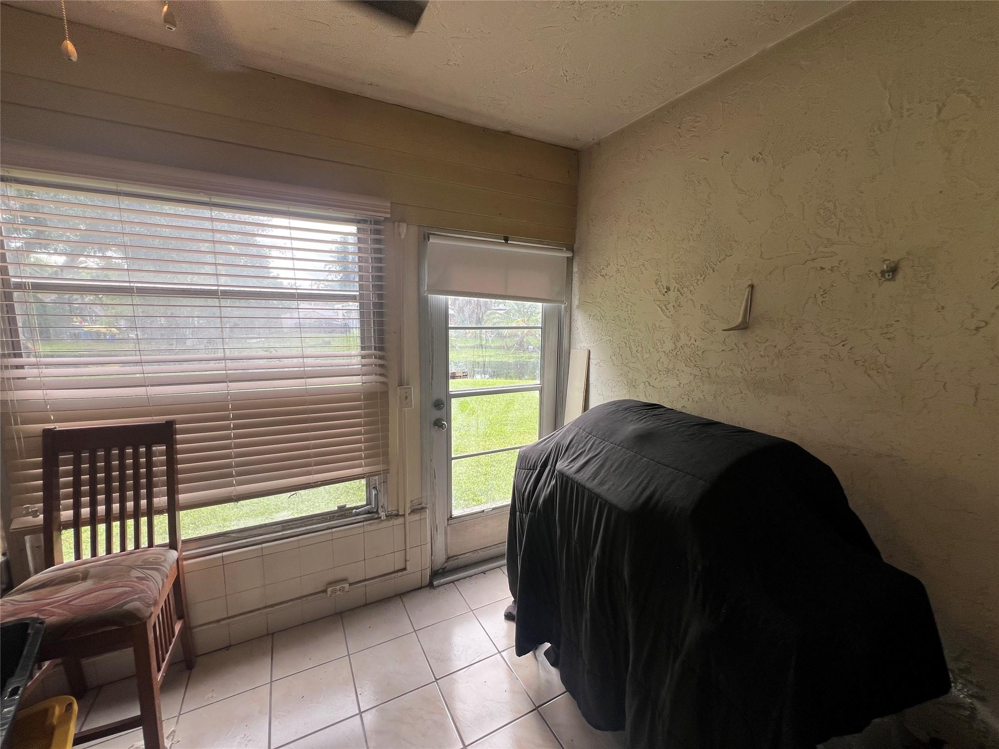 Royal Park Gardens - Residential