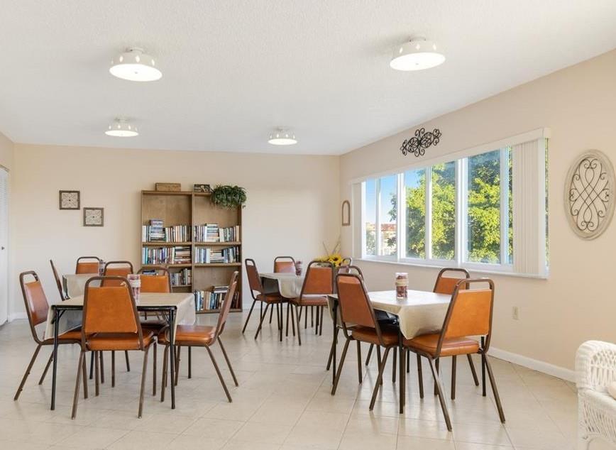 Royal Park Gardens - Residential