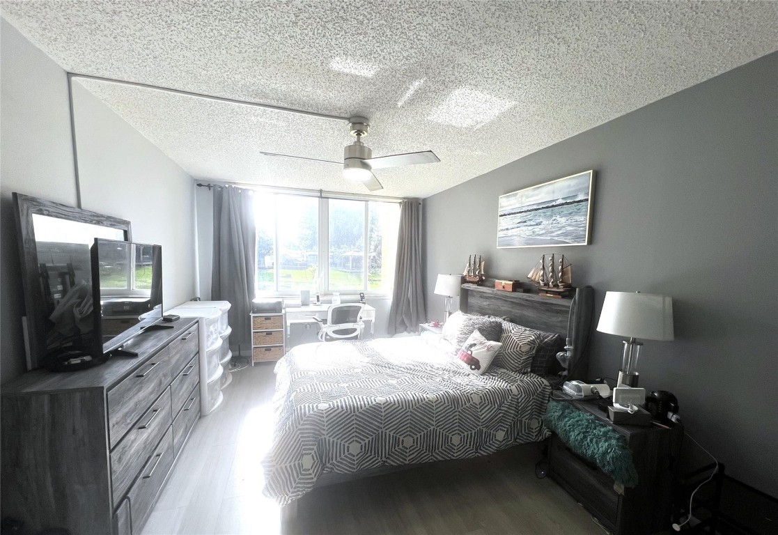 Royal Park Gardens - Residential