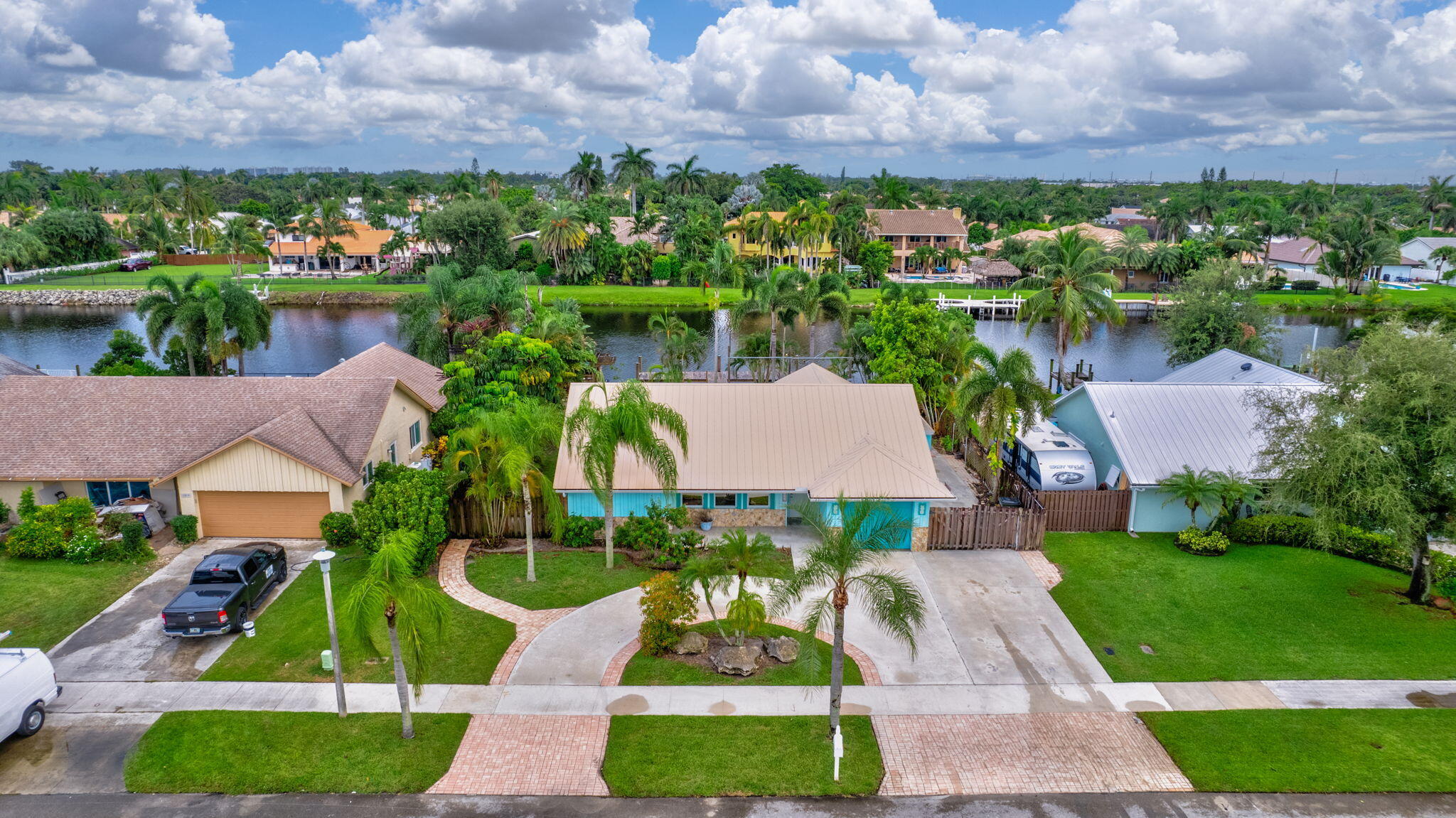 TROPIC PALMS 2 - Residential Lease