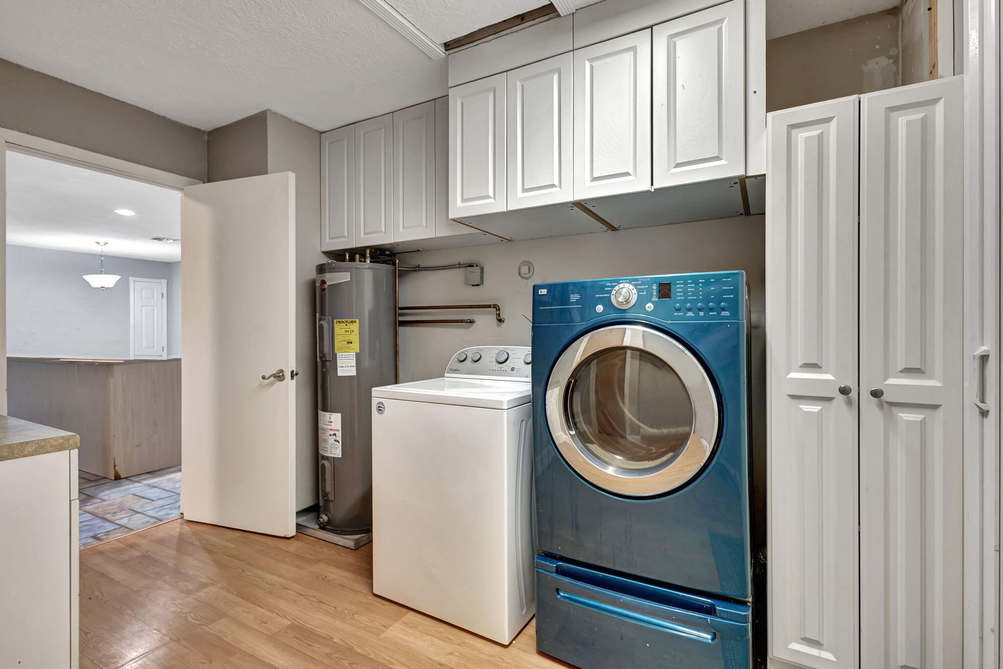 TROPIC PALMS 2 - Residential Lease