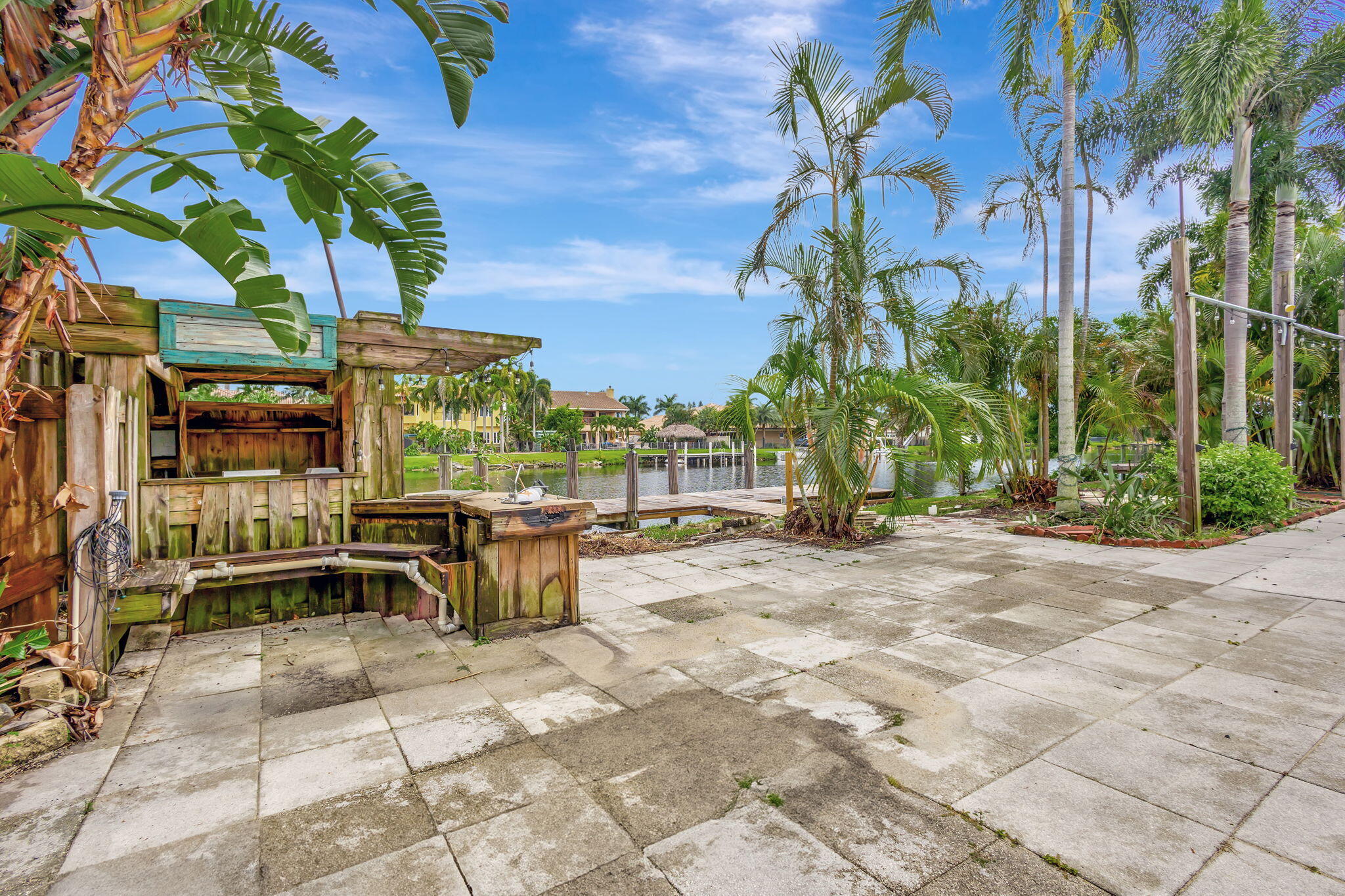 TROPIC PALMS 2 - Residential Lease