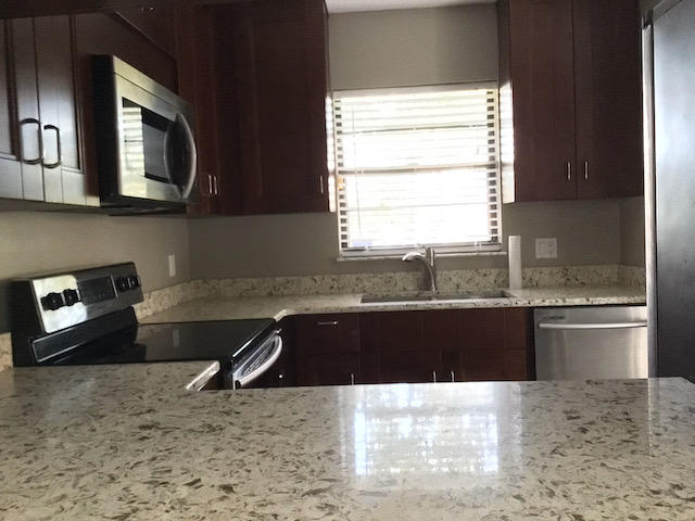 JUPITER LAKES TOWNHOMES CONDO I, II AND III CONDO - Residential Lease