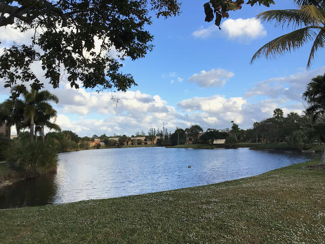 JUPITER LAKES TOWNHOMES CONDO I, II AND III CONDO - Residential Lease