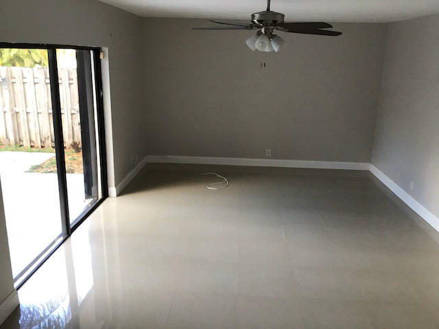 JUPITER LAKES TOWNHOMES CONDO I, II AND III CONDO - Residential Lease