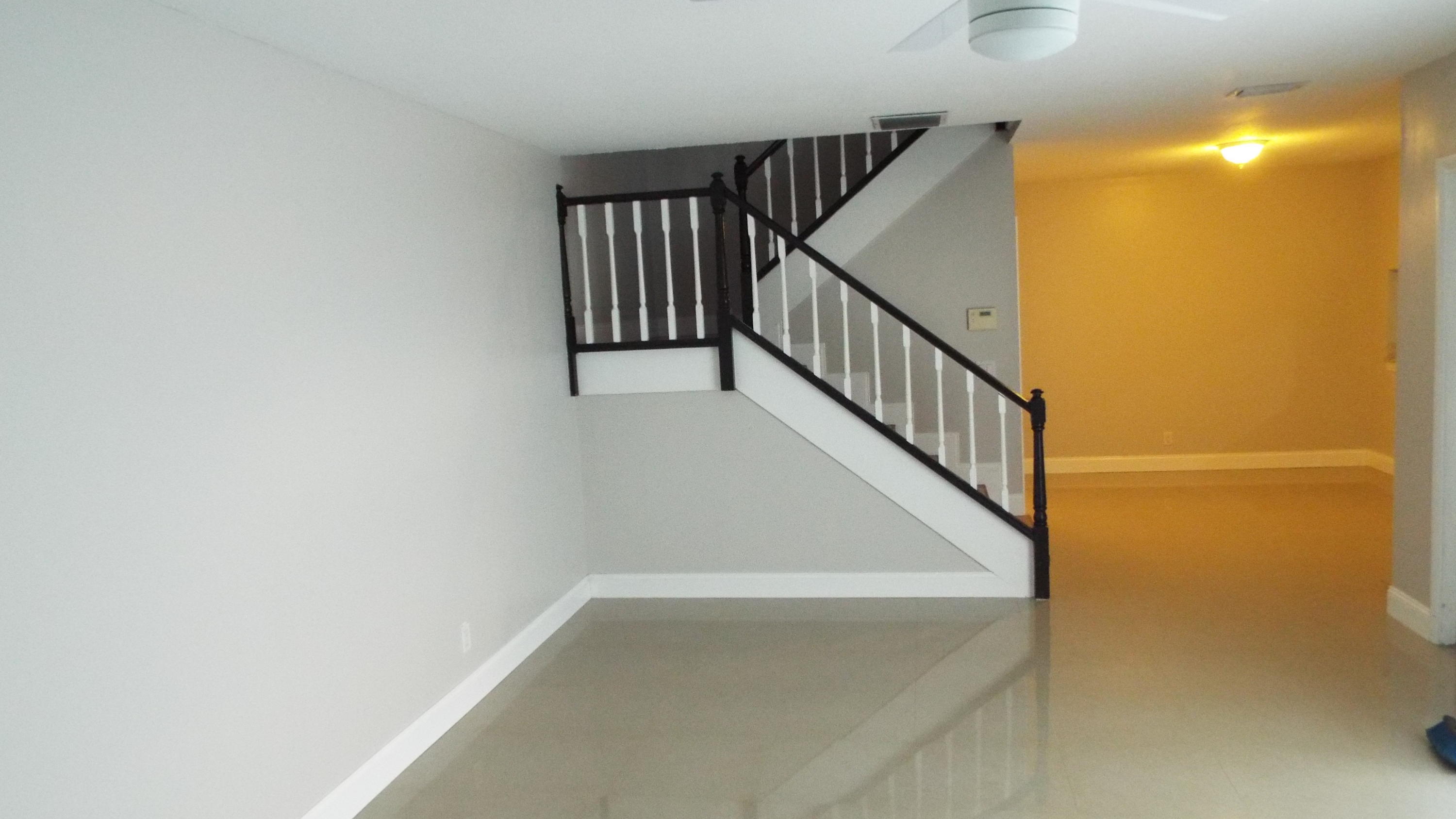 JUPITER LAKES TOWNHOMES CONDO I, II AND III CONDO - Residential Lease