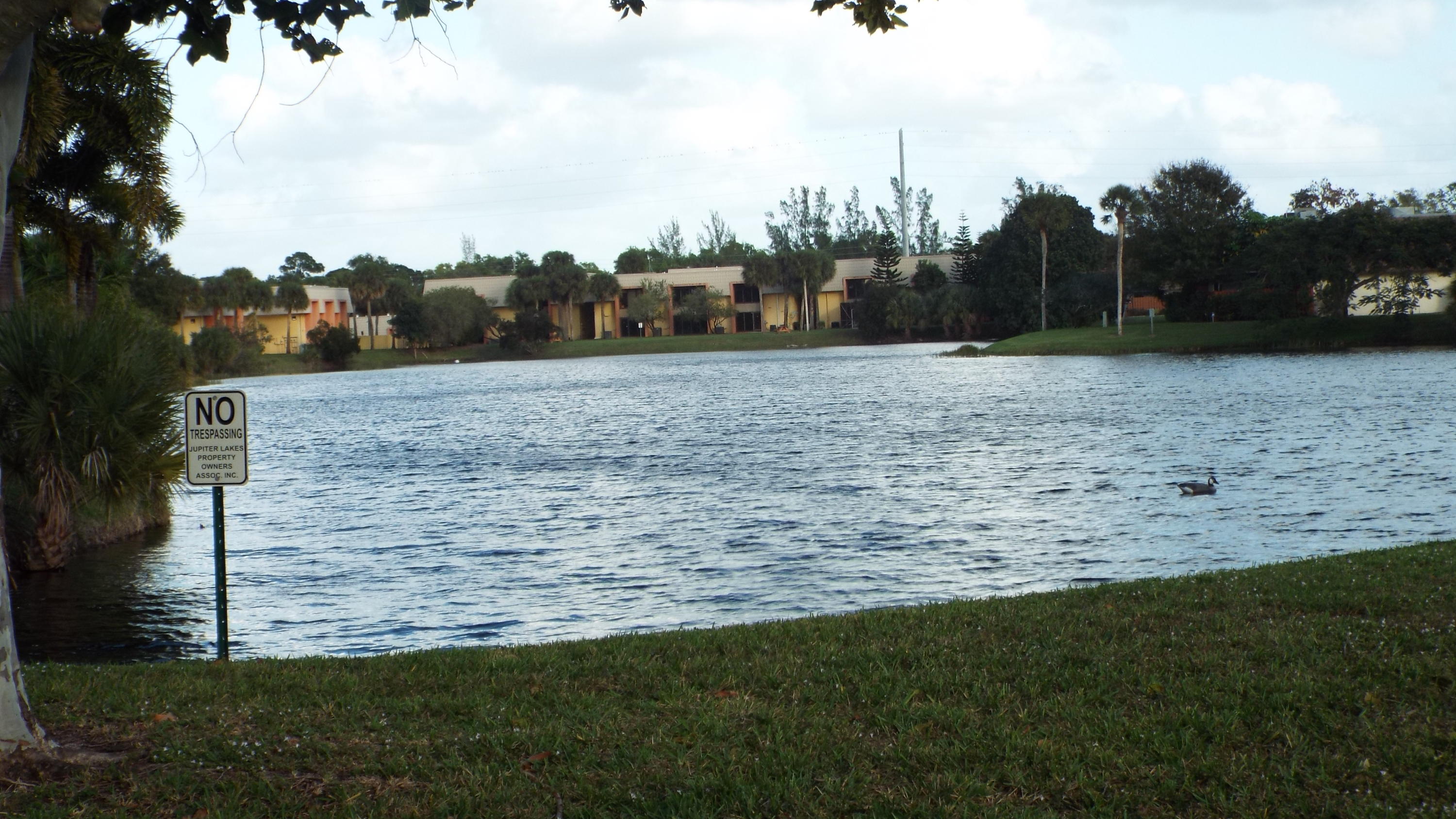 JUPITER LAKES TOWNHOMES CONDO I, II AND III CONDO - Residential Lease