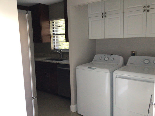 JUPITER LAKES TOWNHOMES CONDO I, II AND III CONDO - Residential Lease