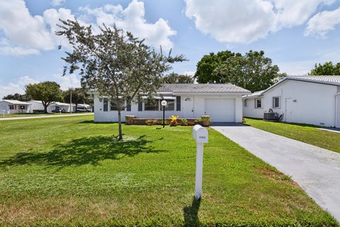 Tiny photo for 1190 NW 90TH Avenue, Plantation, FL 33322 (MLS # B26068213)