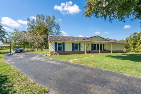 Tiny photo for 3671 NW 98TH Terrace, Coral Springs, FL 33065 (MLS # B26055289)