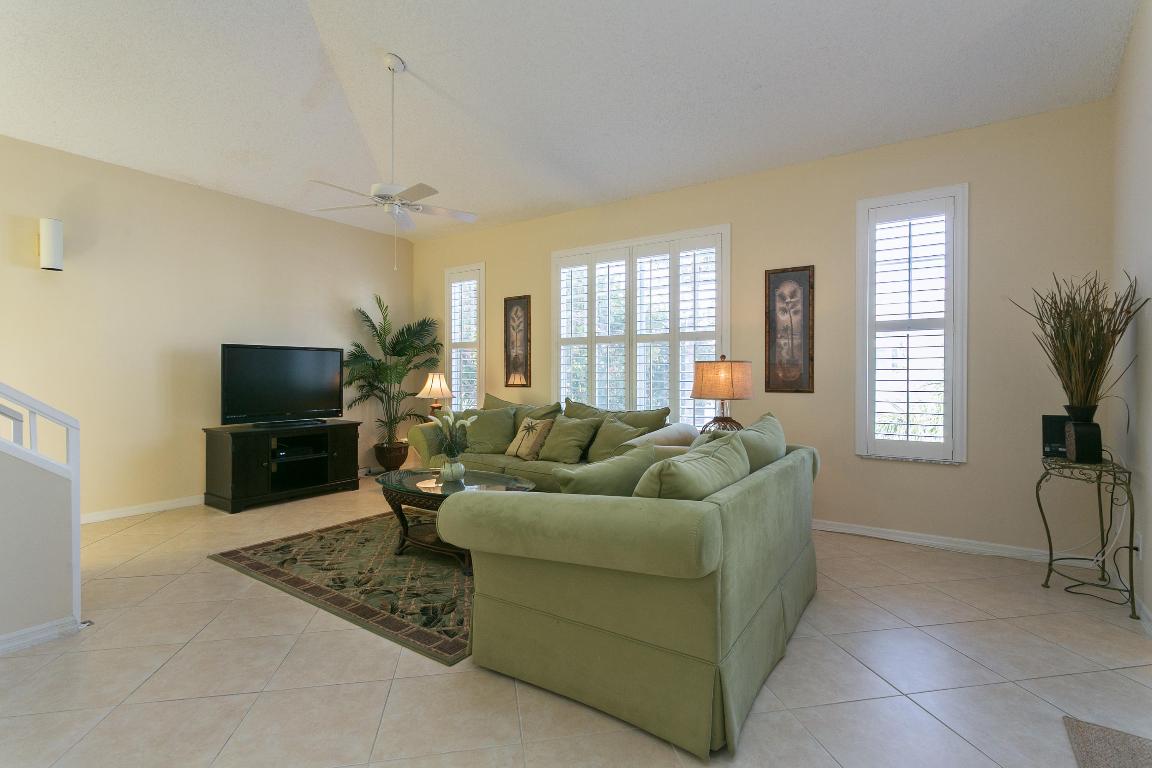 SEA COLONY CONDO - Residential Lease