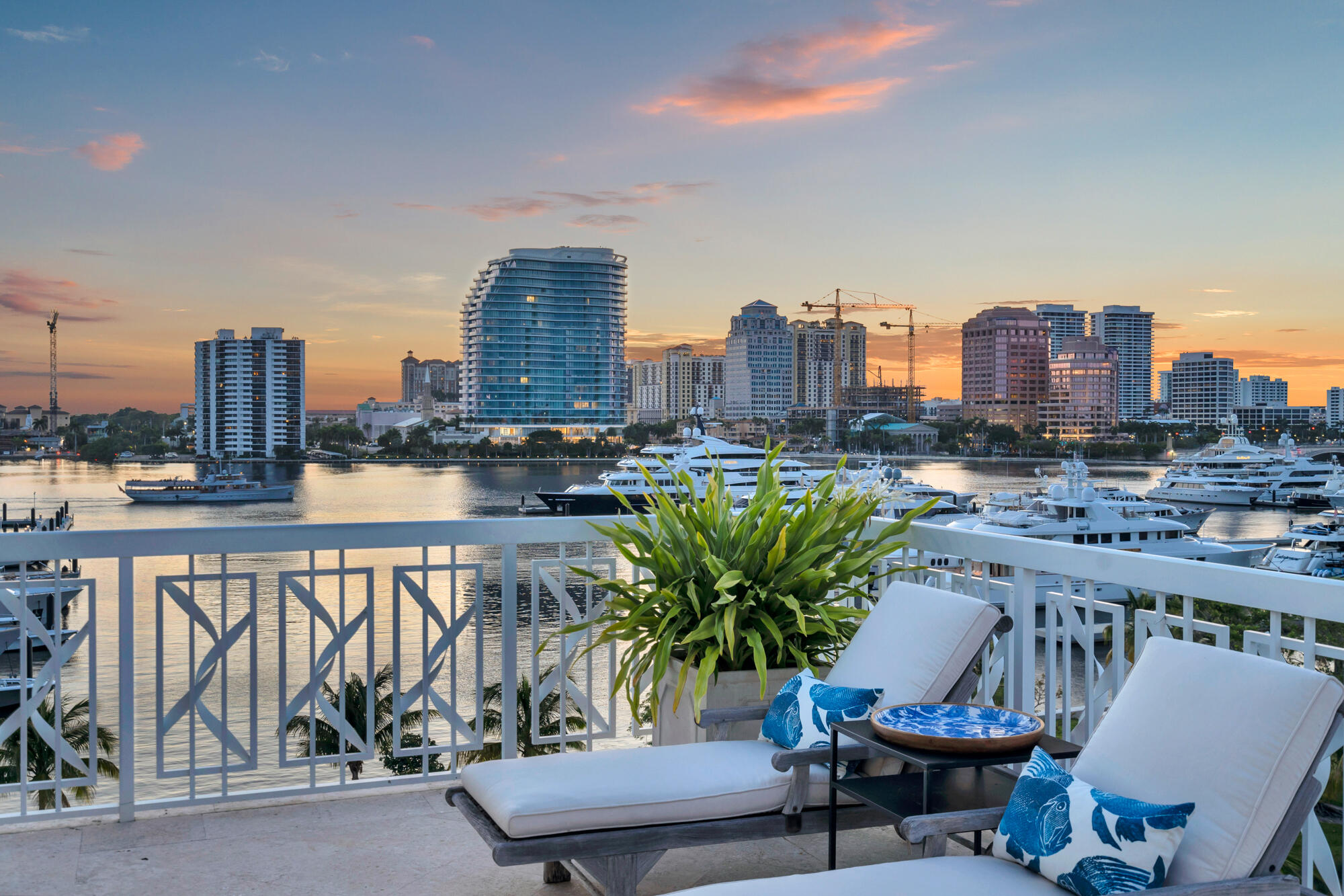 THREE EIGHTY NINE CORP LESSEE - Residential