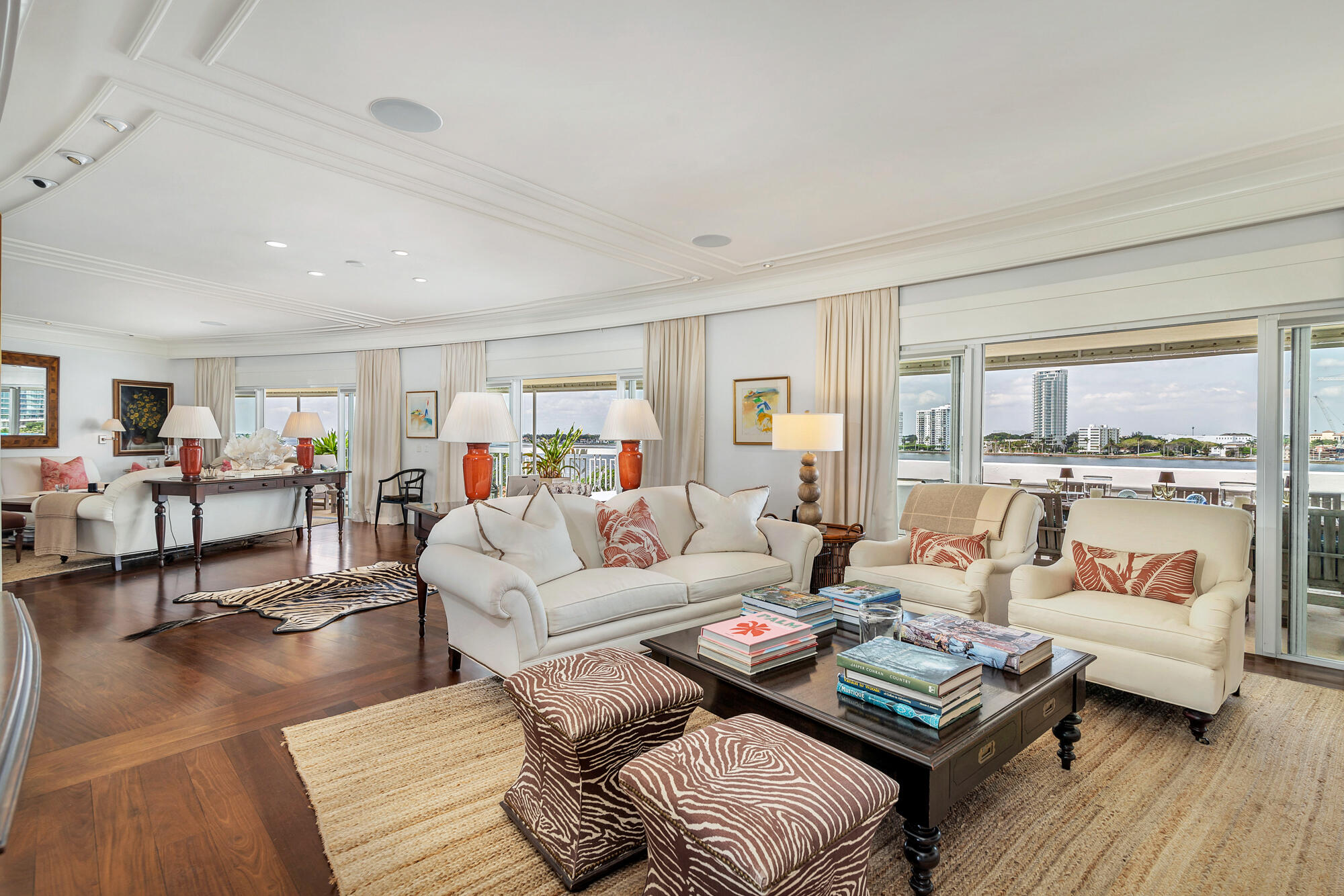 THREE EIGHTY NINE CORP LESSEE - Residential