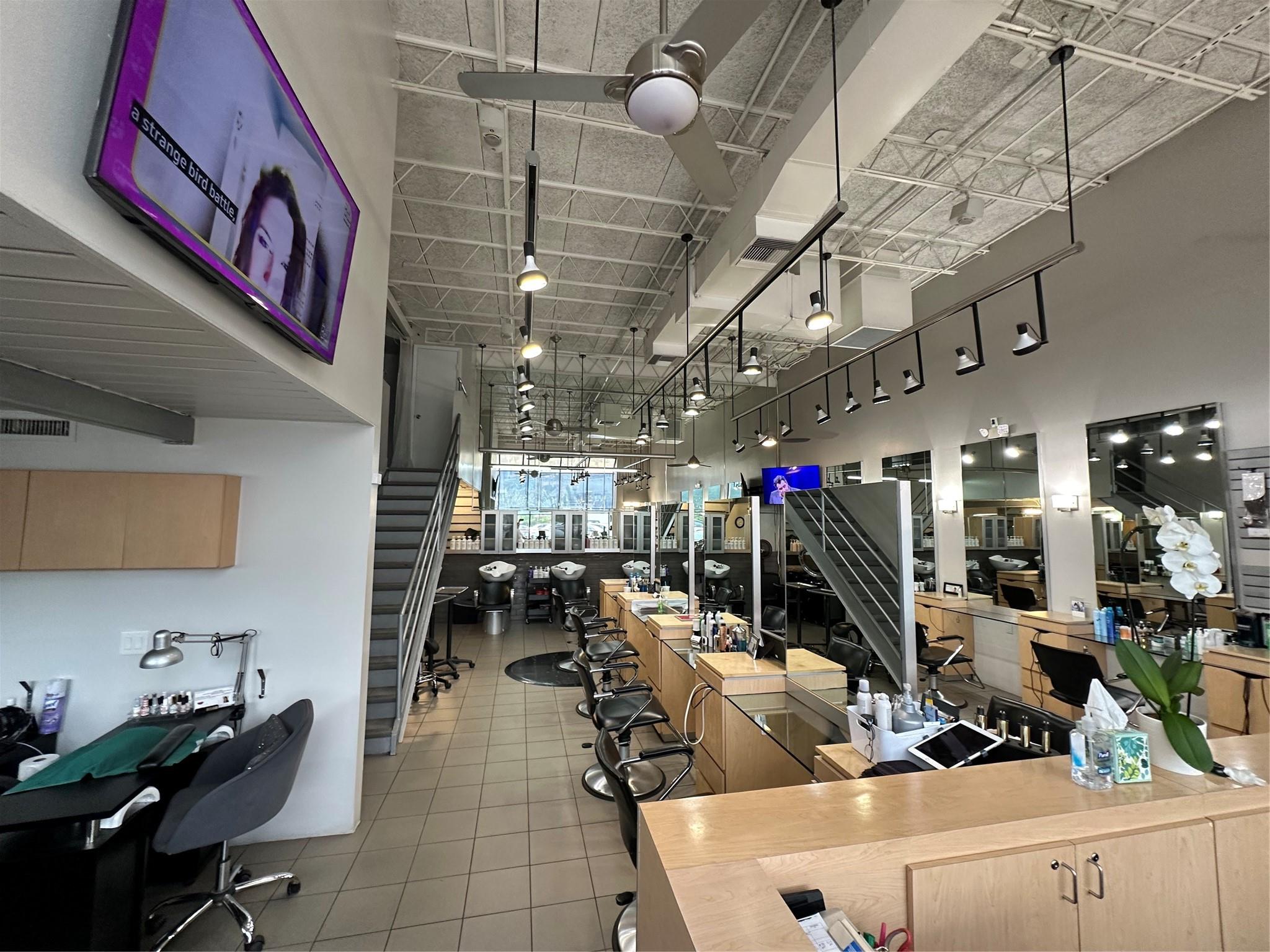 3045 N FEDERAL HIGHWAY 50