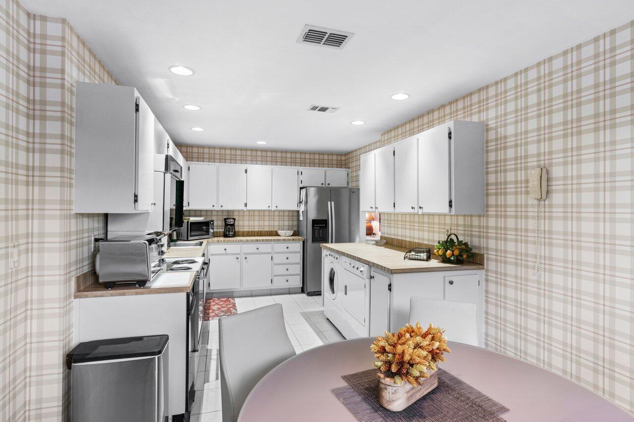 WESTGATE AT HUNTERS RUN C - Residential