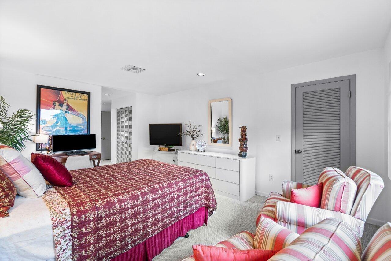 WESTGATE AT HUNTERS RUN C - Residential