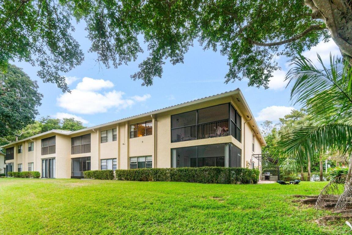 WESTGATE AT HUNTERS RUN CONDO - Residential