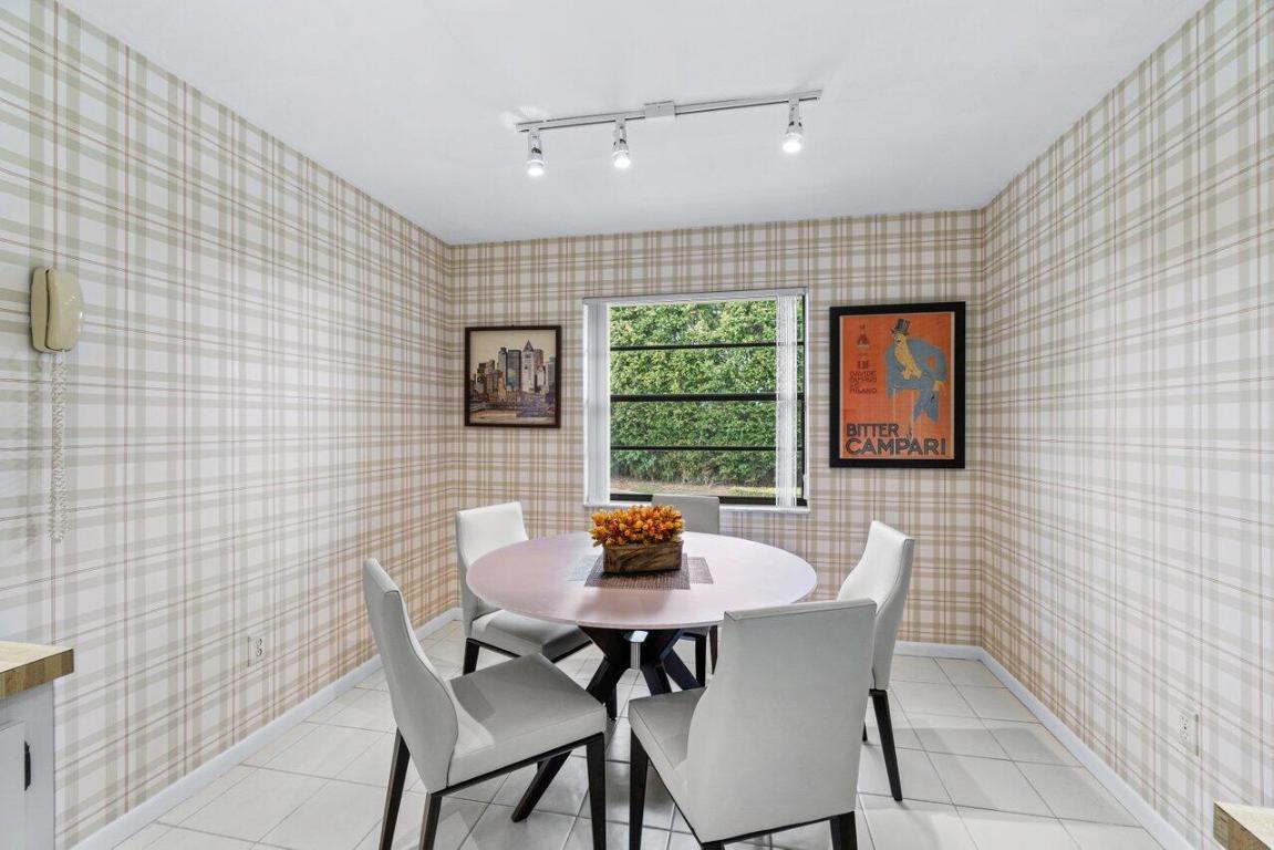 WESTGATE AT HUNTERS RUN CONDO - Residential