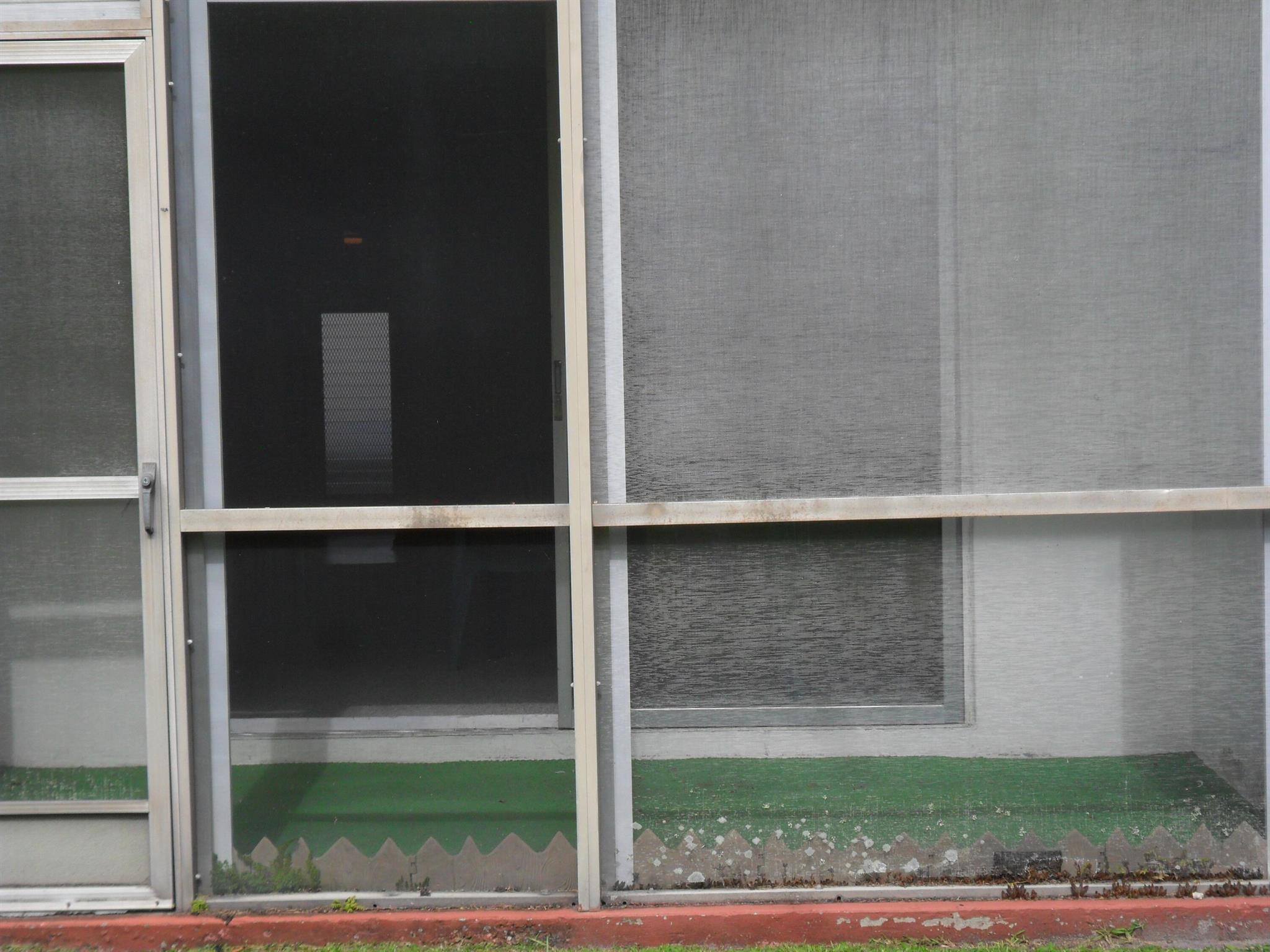 HOLLYBROOK GOLF AND - Residential