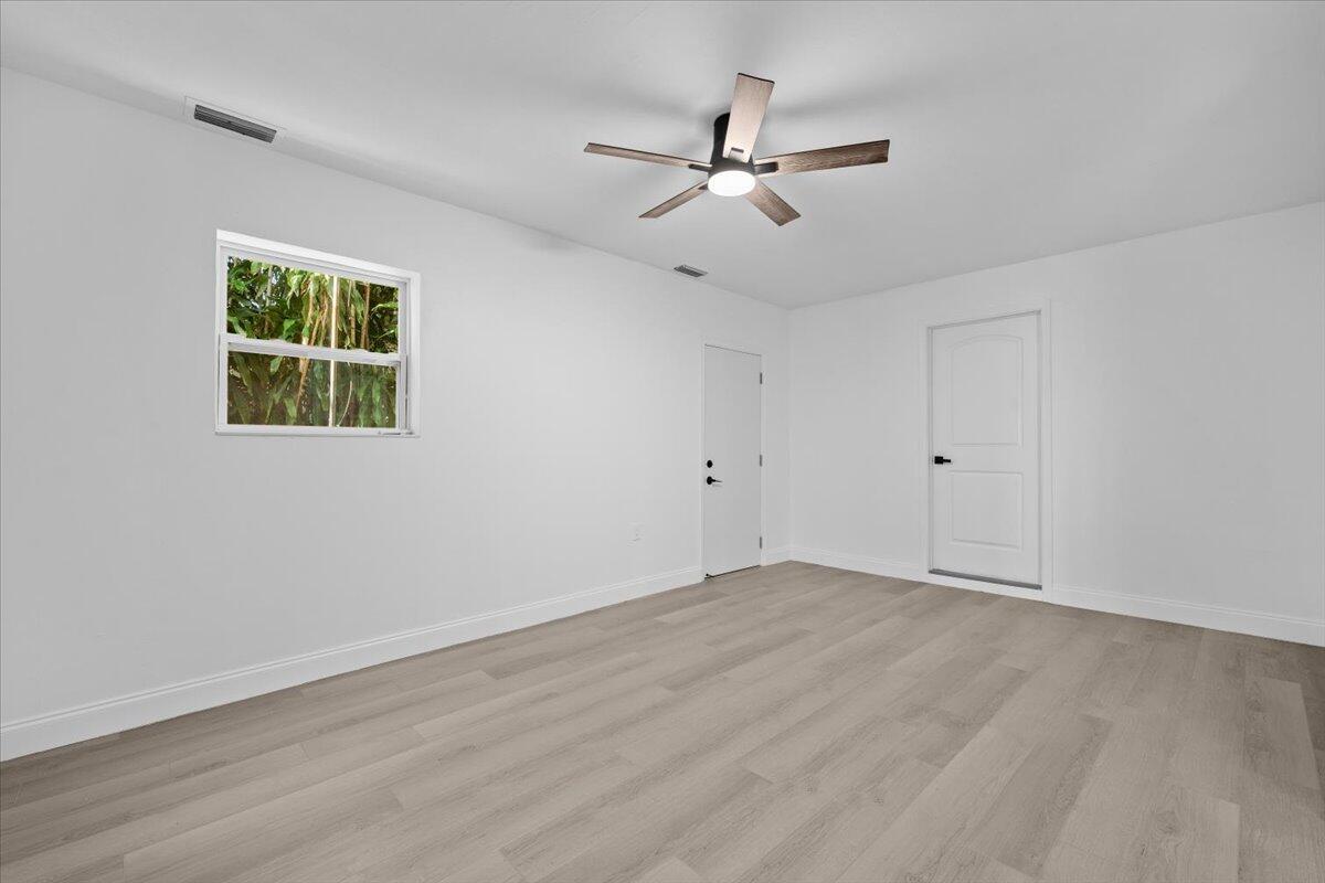 SHERWOOD FORREST - Residential