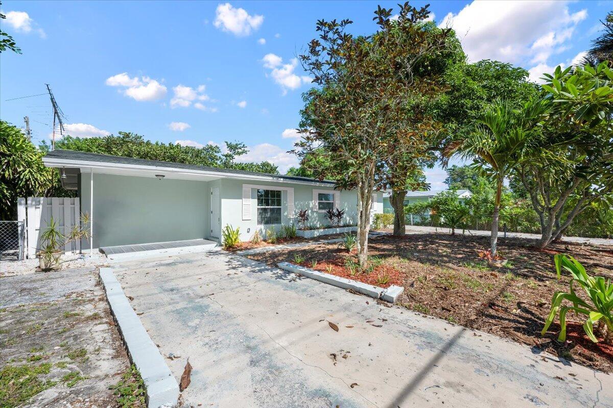 SHERWOOD FORREST - Residential