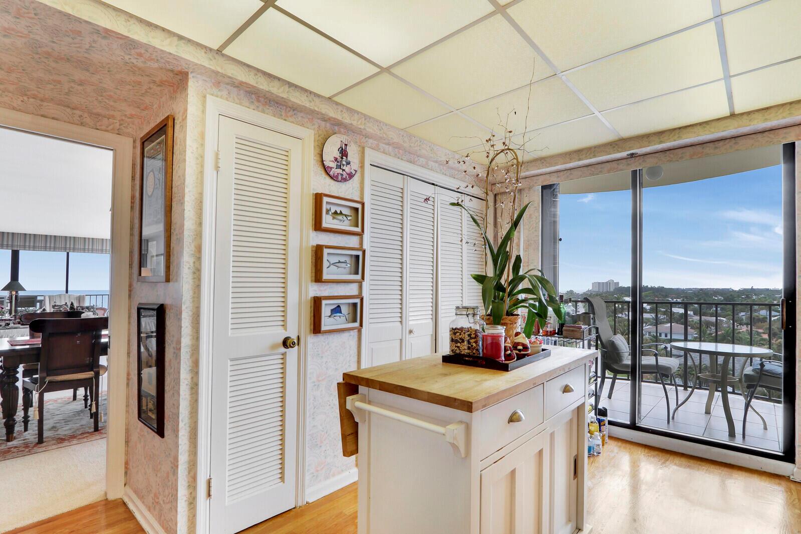 OCEAN TOWERS SOUTH CONDO - Residential