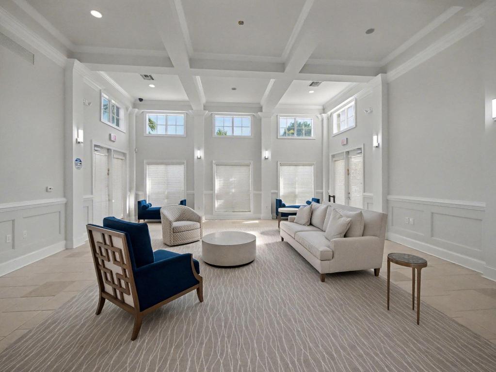 TIERRA VERDE - Residential