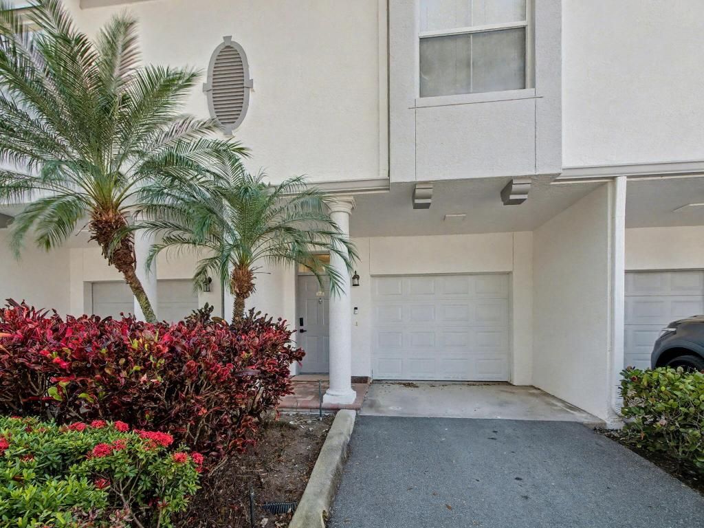 Photo of 2046 Alta Meadows Lane #1904, Delray Beach, FL 33444 (MLS # R11158028)