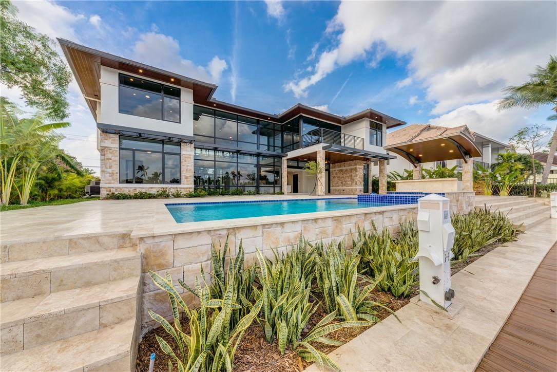 Beach Way Heights - Residential