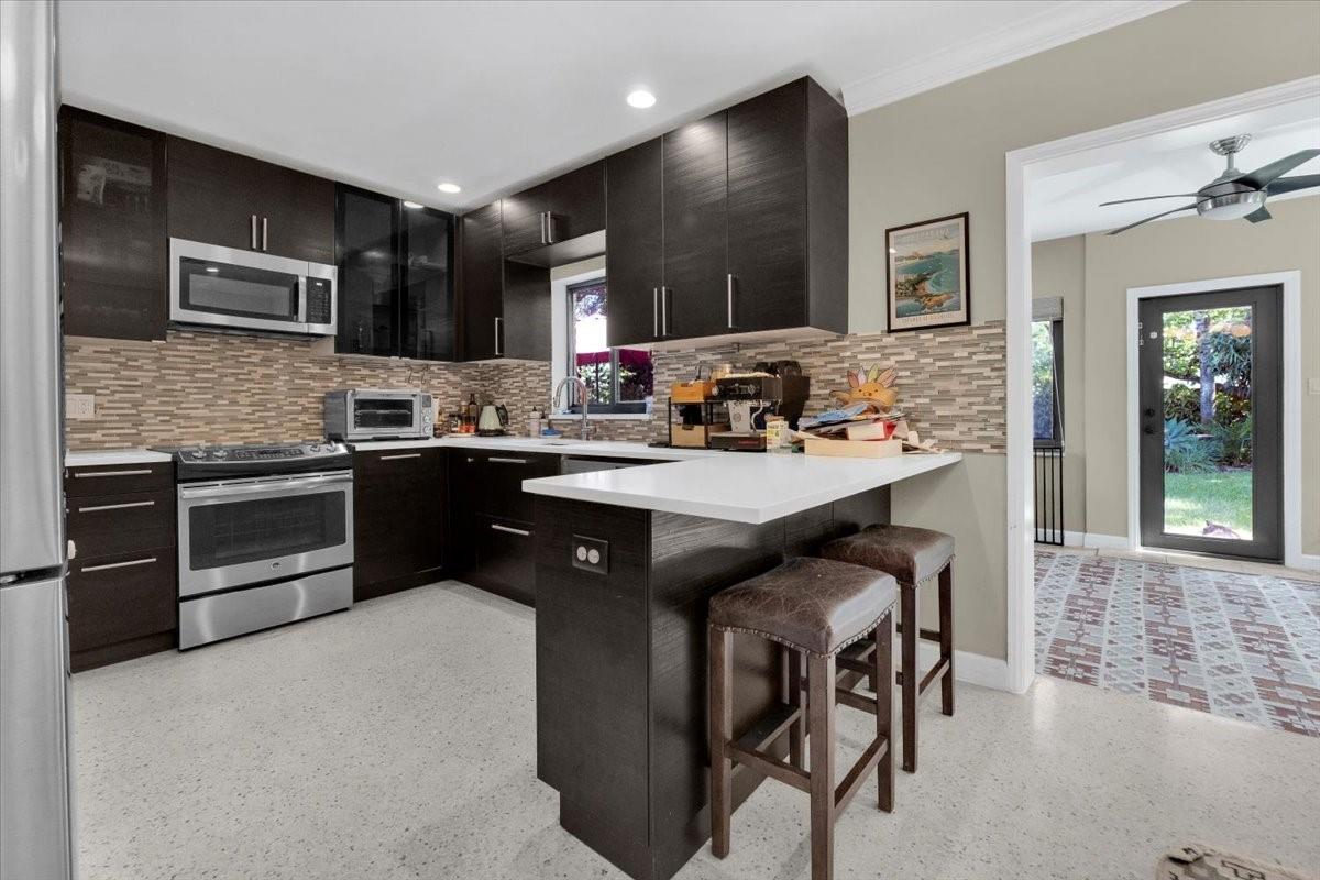 Holmberg & Mc Kees Sub 1- - Residential Lease