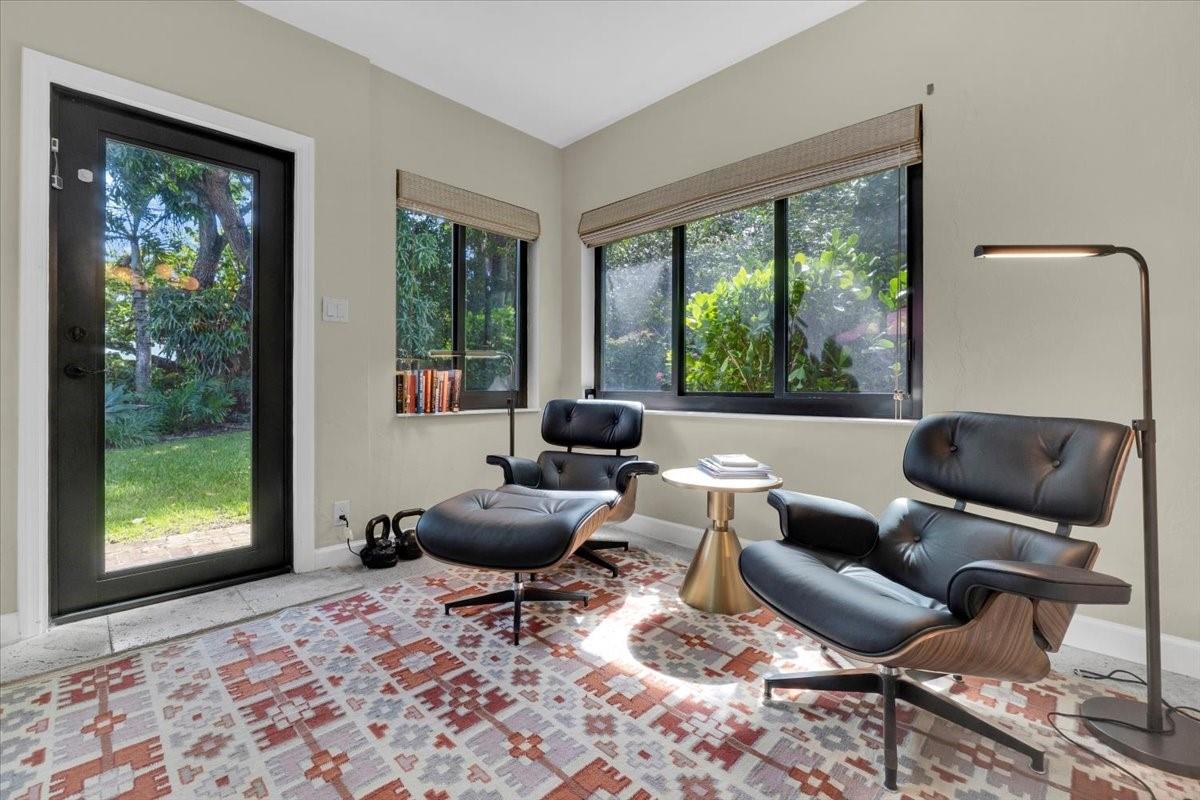 Holmberg & Mc Kees Sub 1- - Residential Lease