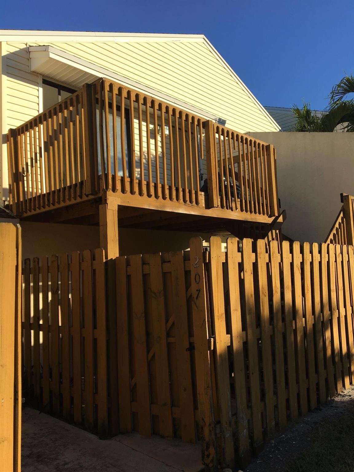 EDEN PLACE CONDO - Residential Lease