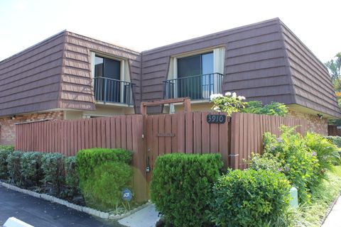 3910 Louis Drive Lake Worth FL 33461