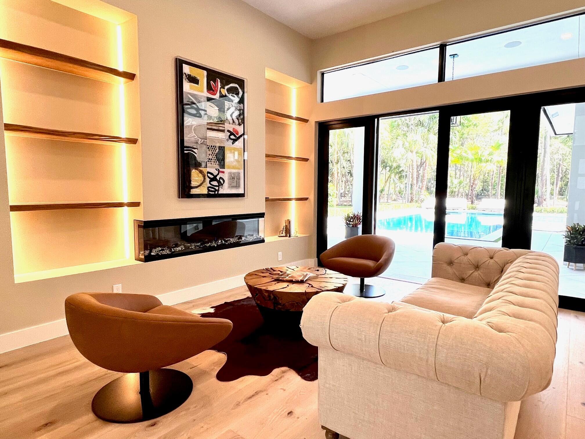 PADDOCK PARK 2 OF WELLING - Residential