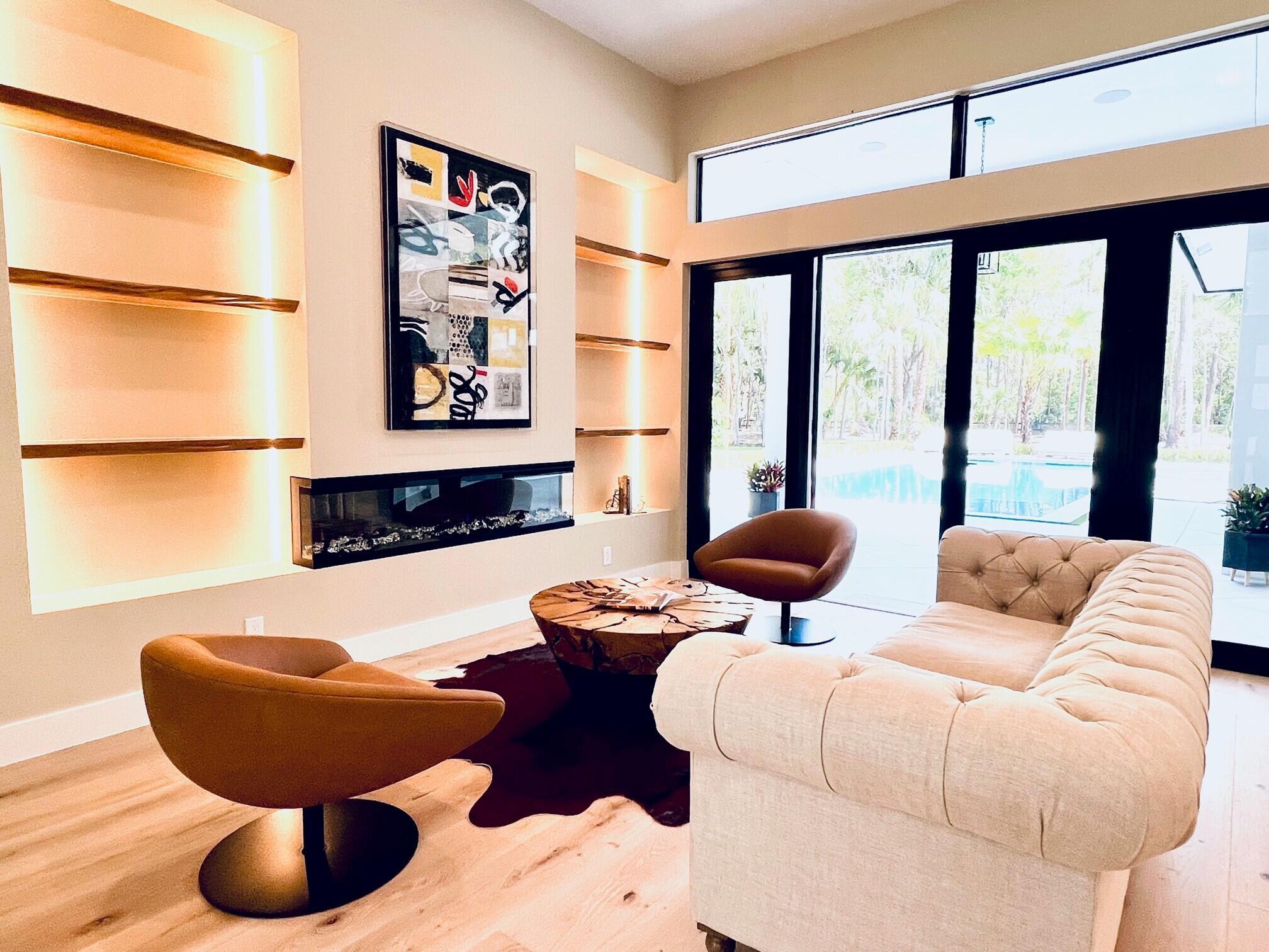 PADDOCK PARK 2 OF WELLING - Residential