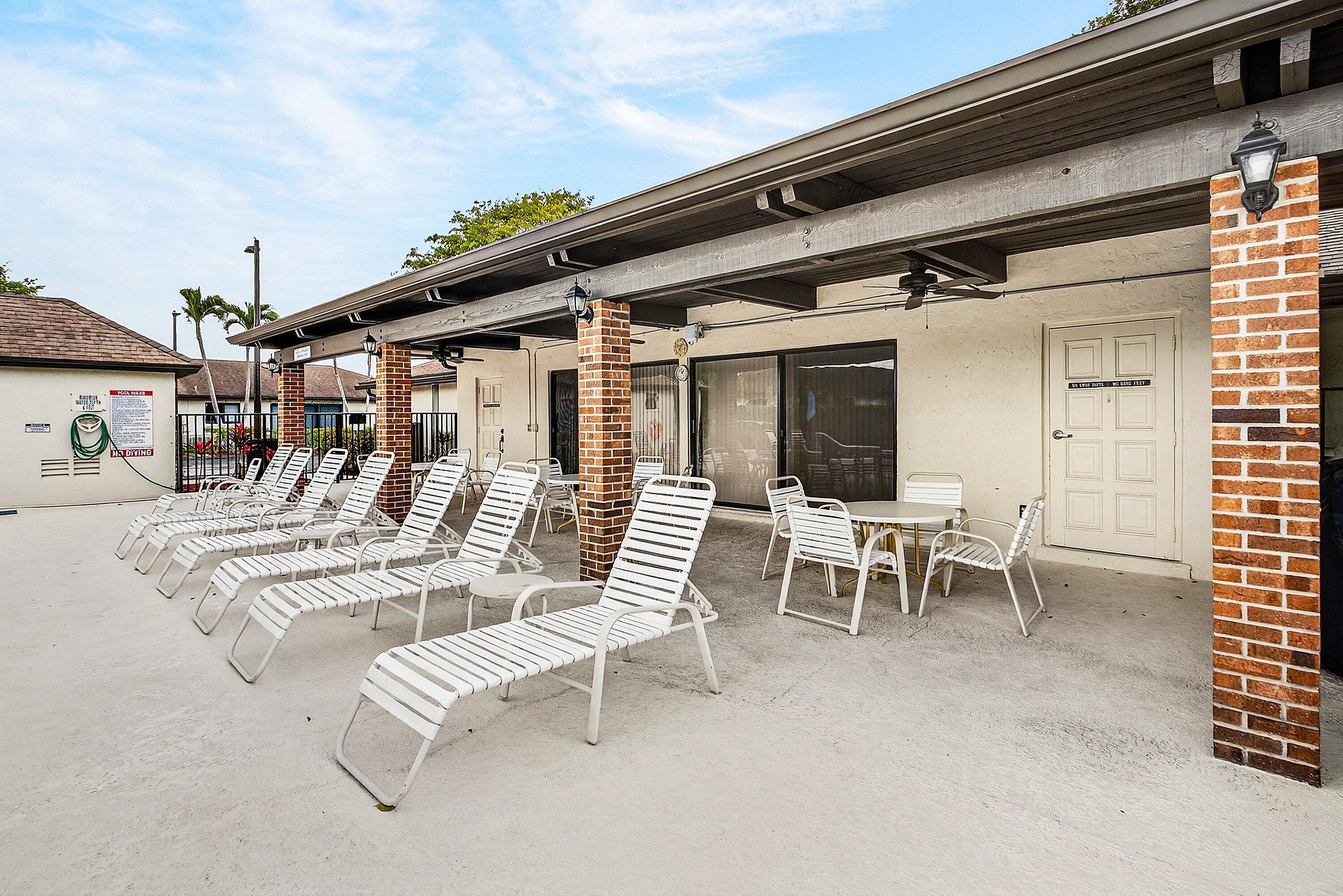 GREENTREE VILLAS CONDO - Residential