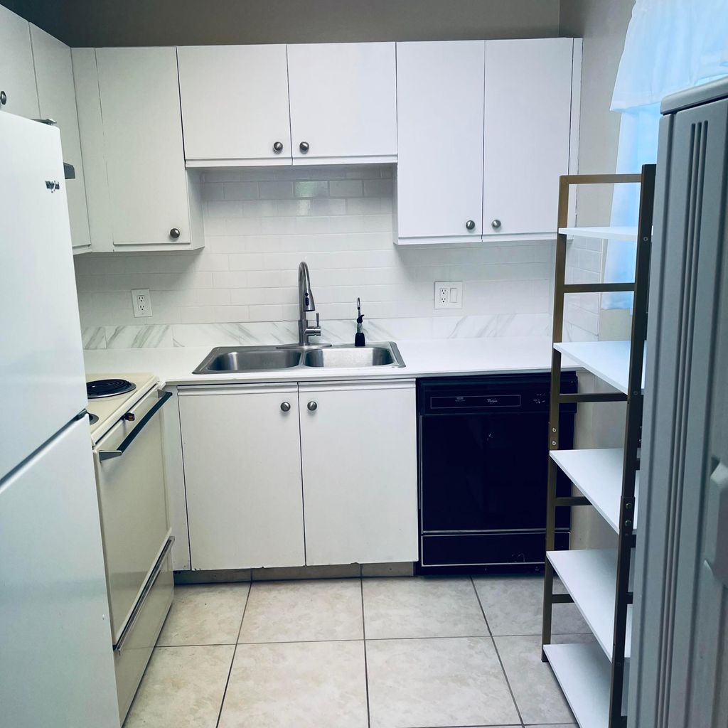 Photo of 13 Lake Vista 205 Trail #205, Port Saint Lucie, FL 34952 (MLS # R11167107)