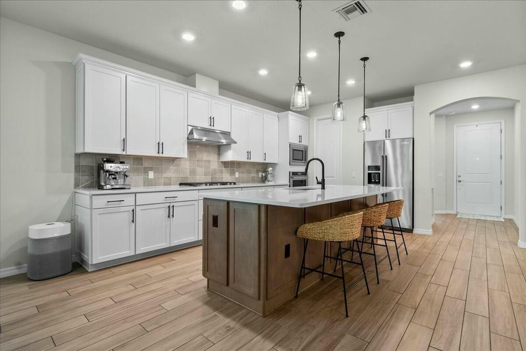 Photo of 4801 Chantilly Road, Lake Worth, FL 33467 (MLS # R11076836)