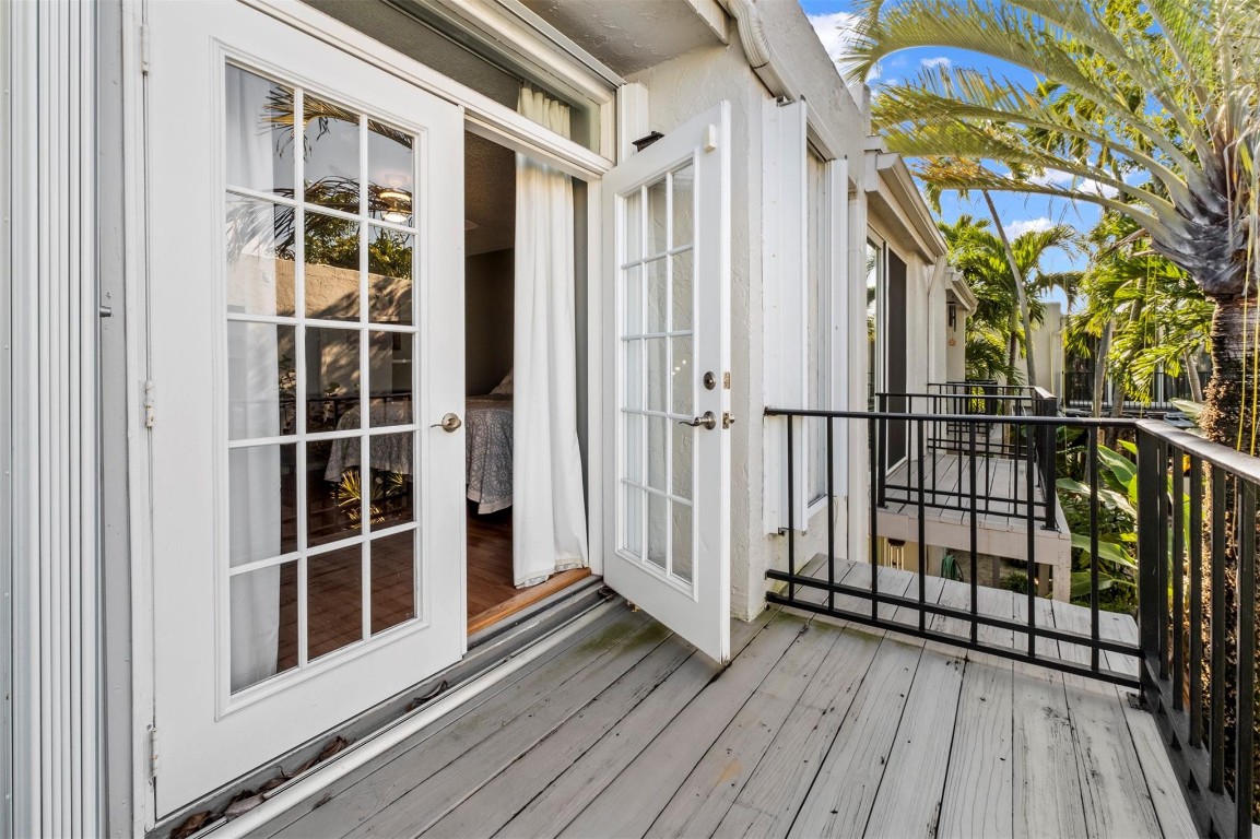 CYPRESS COVE - Residential