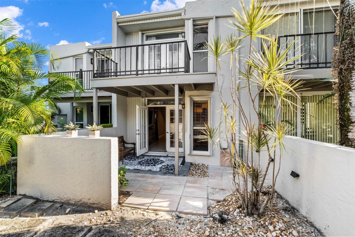 CYPRESS COVE - Residential