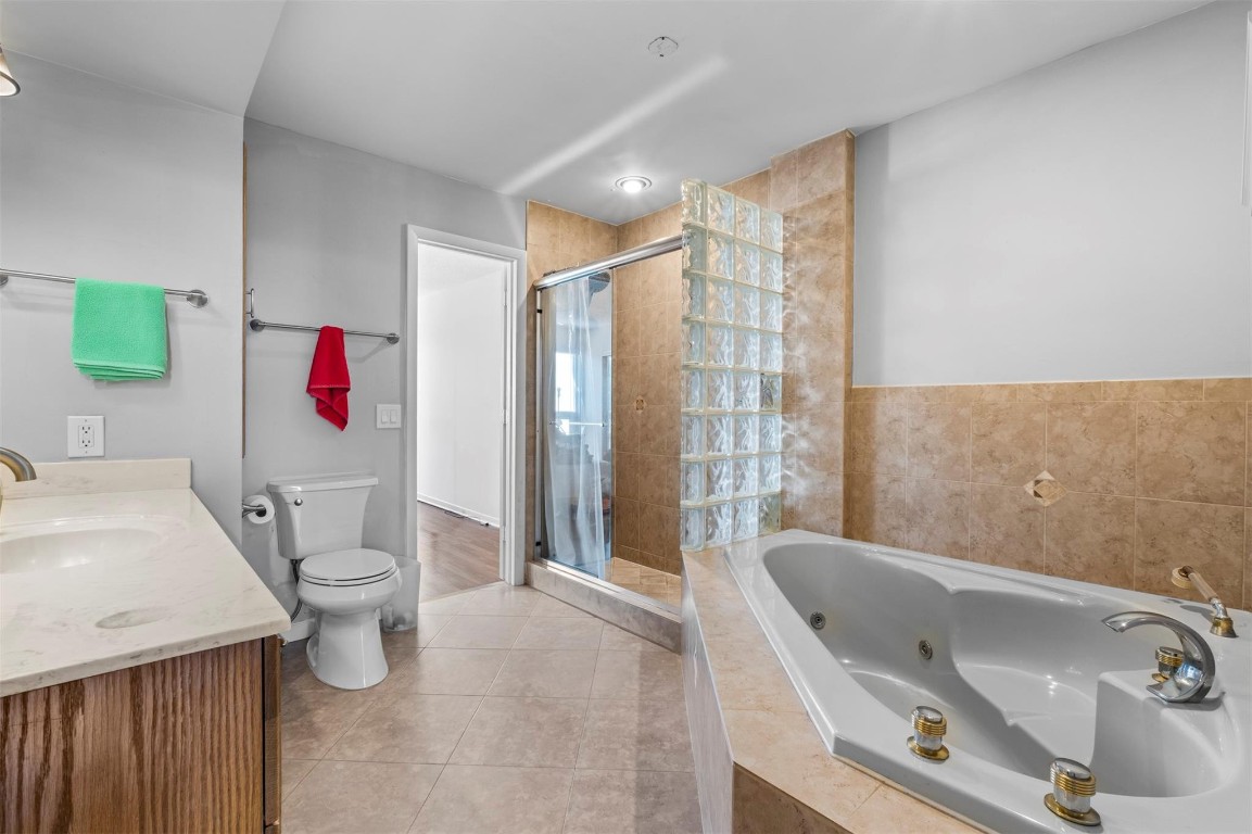 CYPRESS COVE - Residential