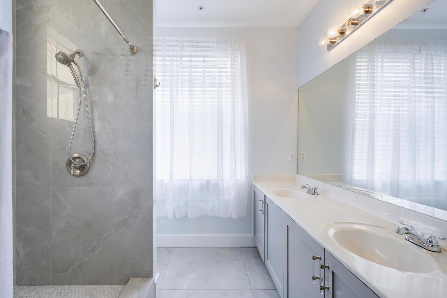 VILLAGE AT ABACOA CONDO - Residential