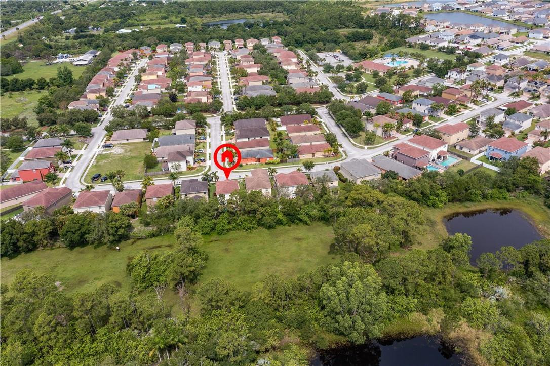 Palm Breezes Club - Residential