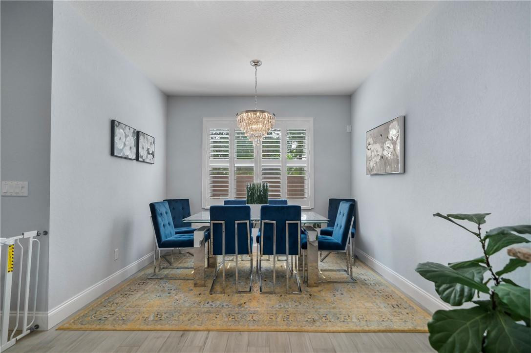 Palm Breezes Club - Residential