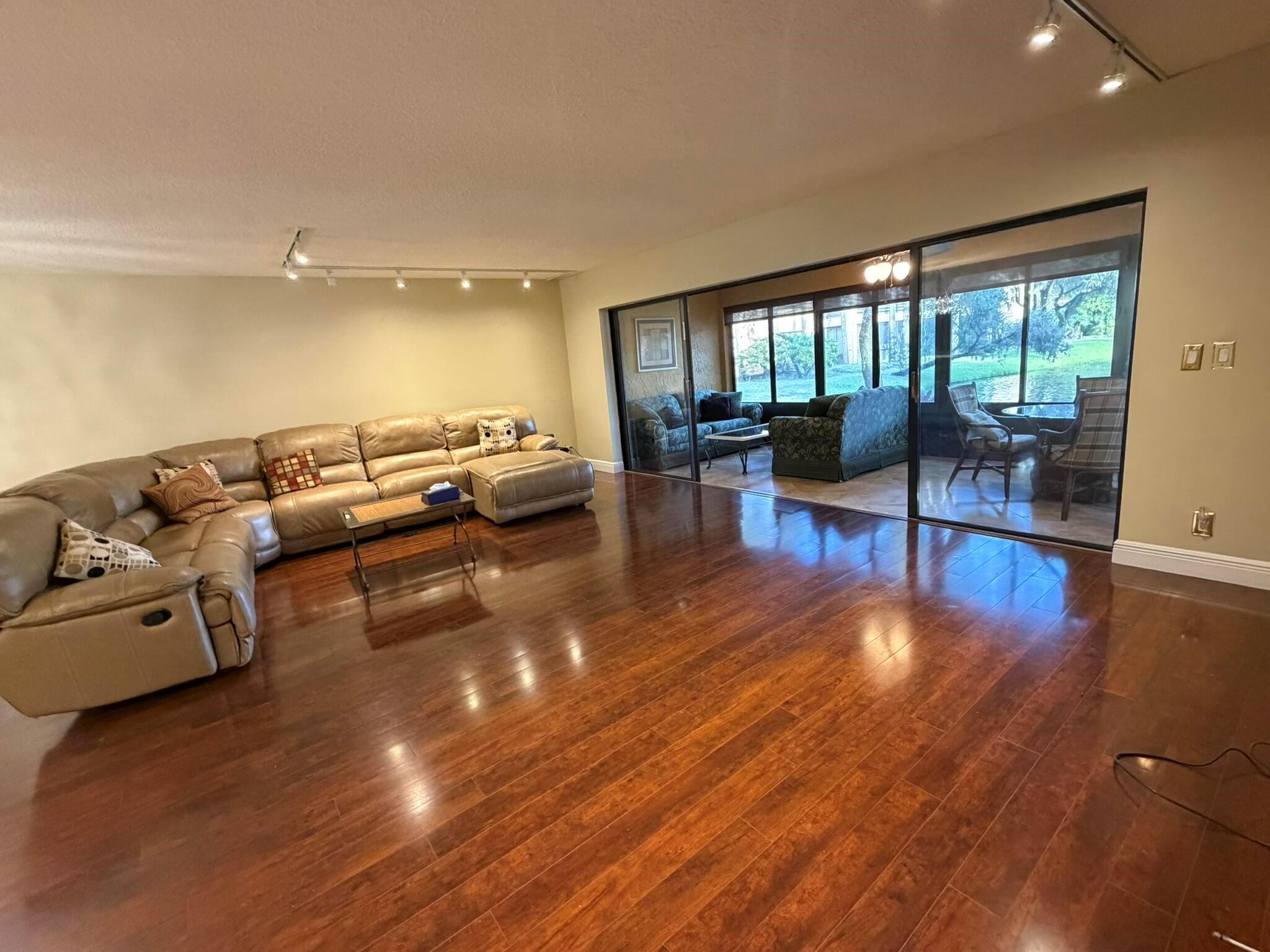 Indian Spring - Aspen Glen - Residential Lease