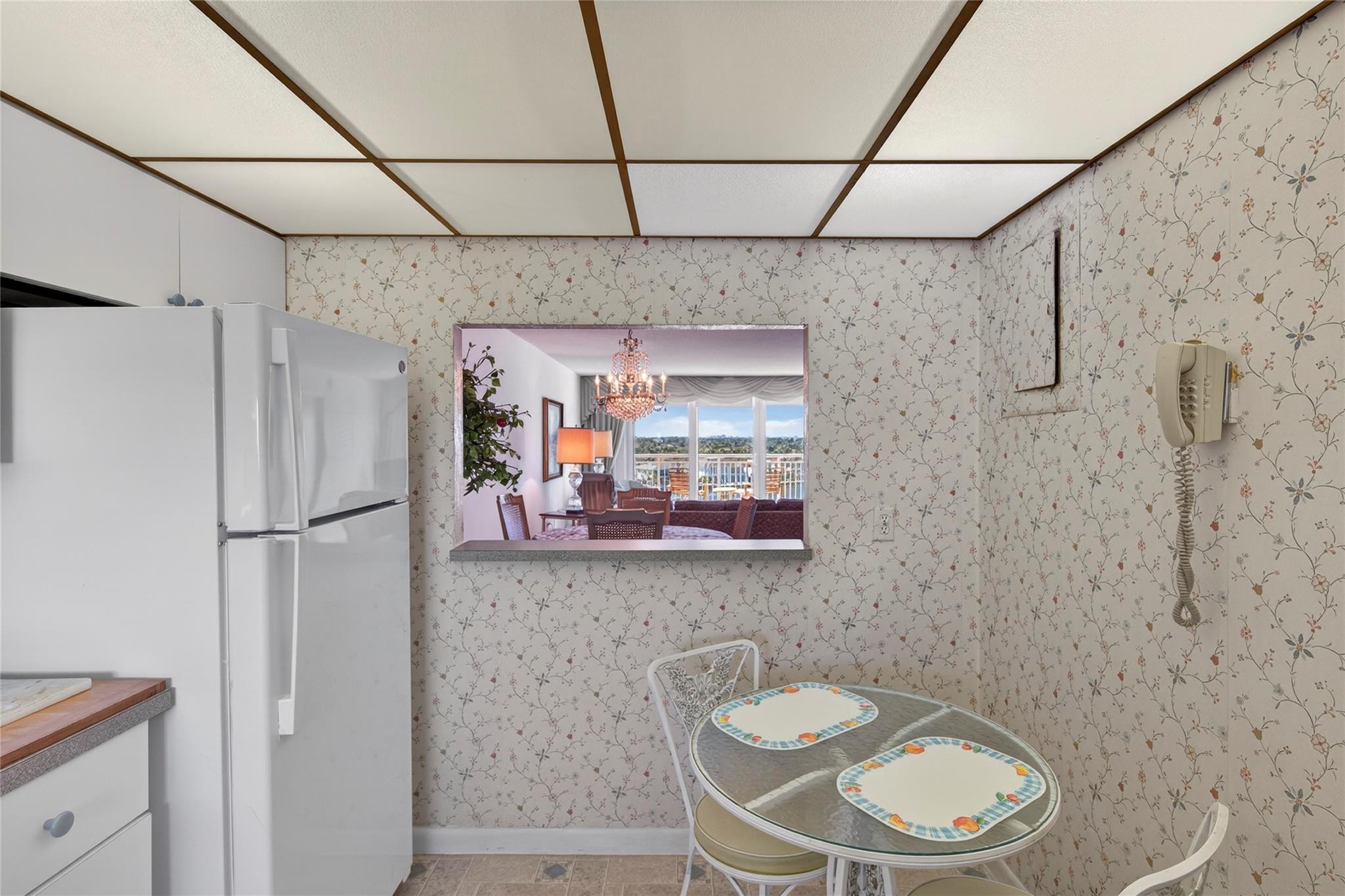 Bayshore Towers - Residential