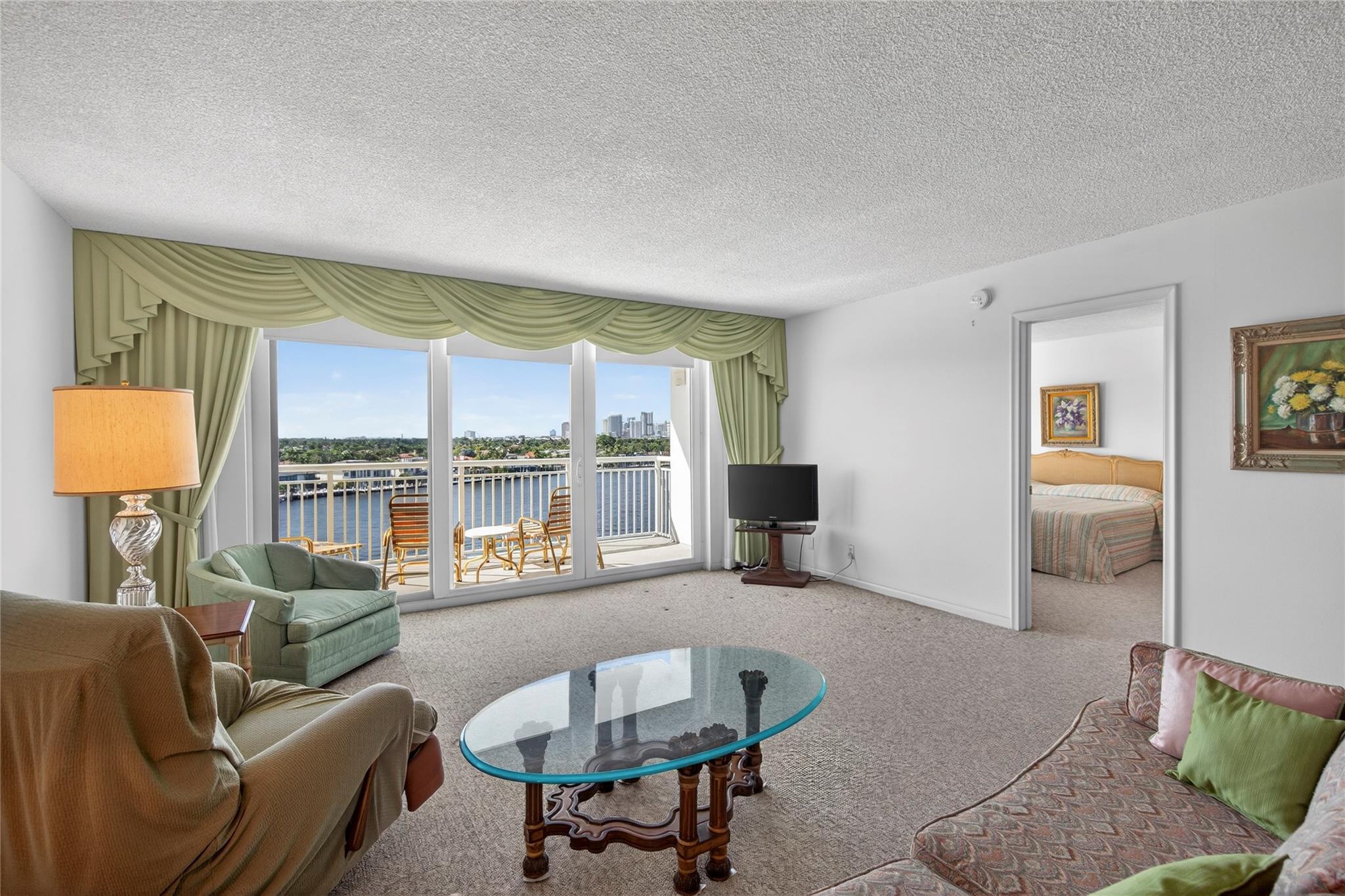 Bayshore Towers - Residential